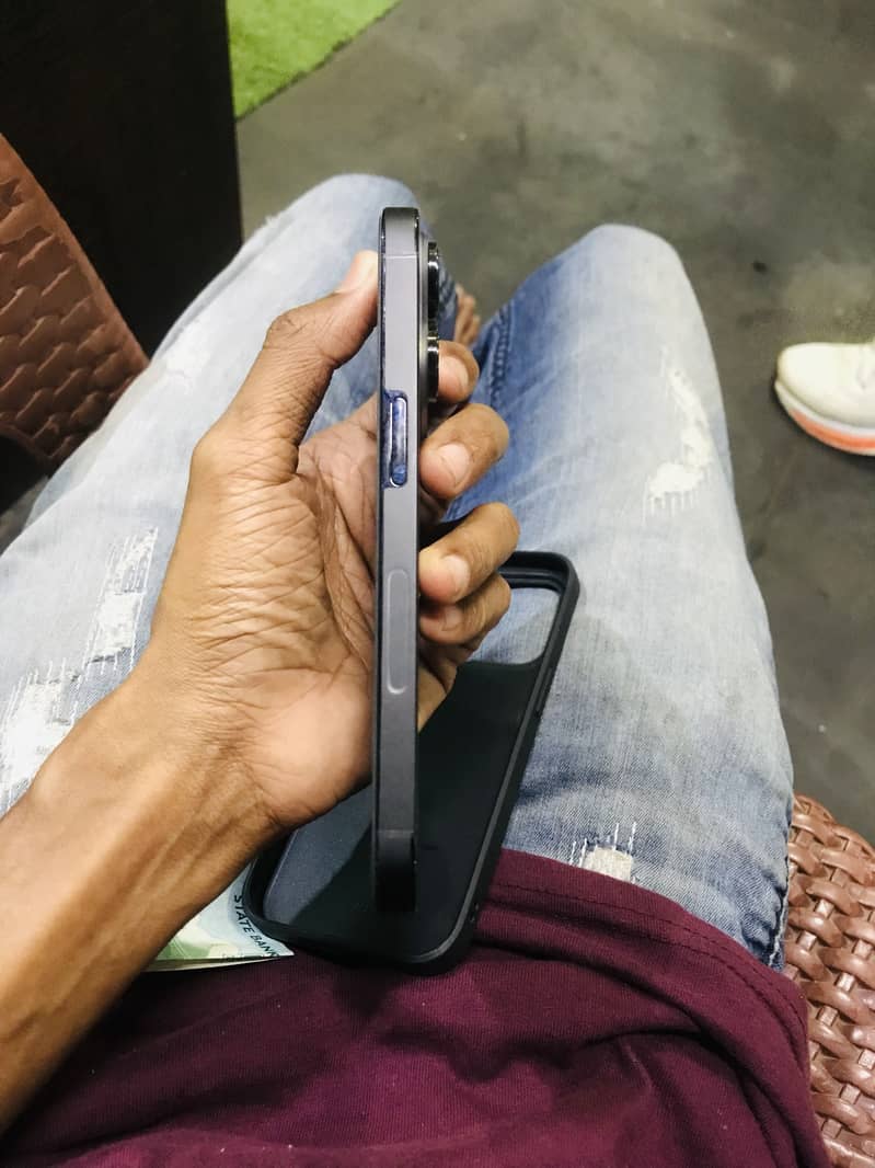 iphone 14 pro 4