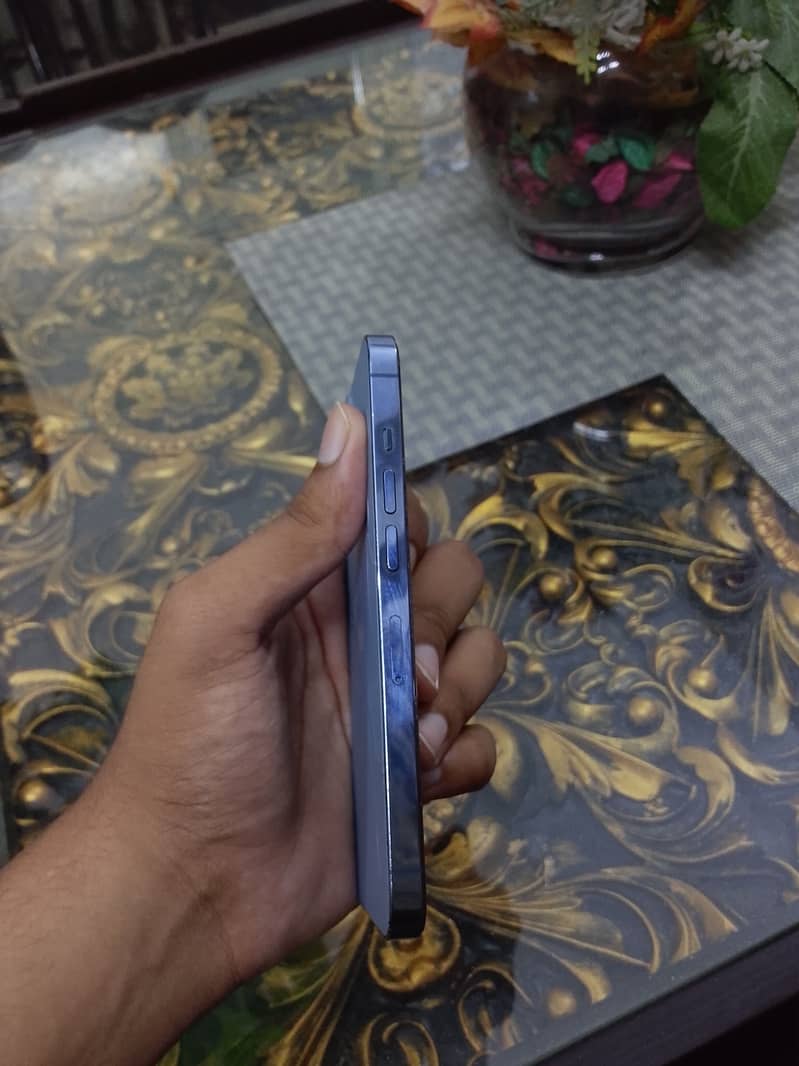 Iphone 13 pro sim work ma 1