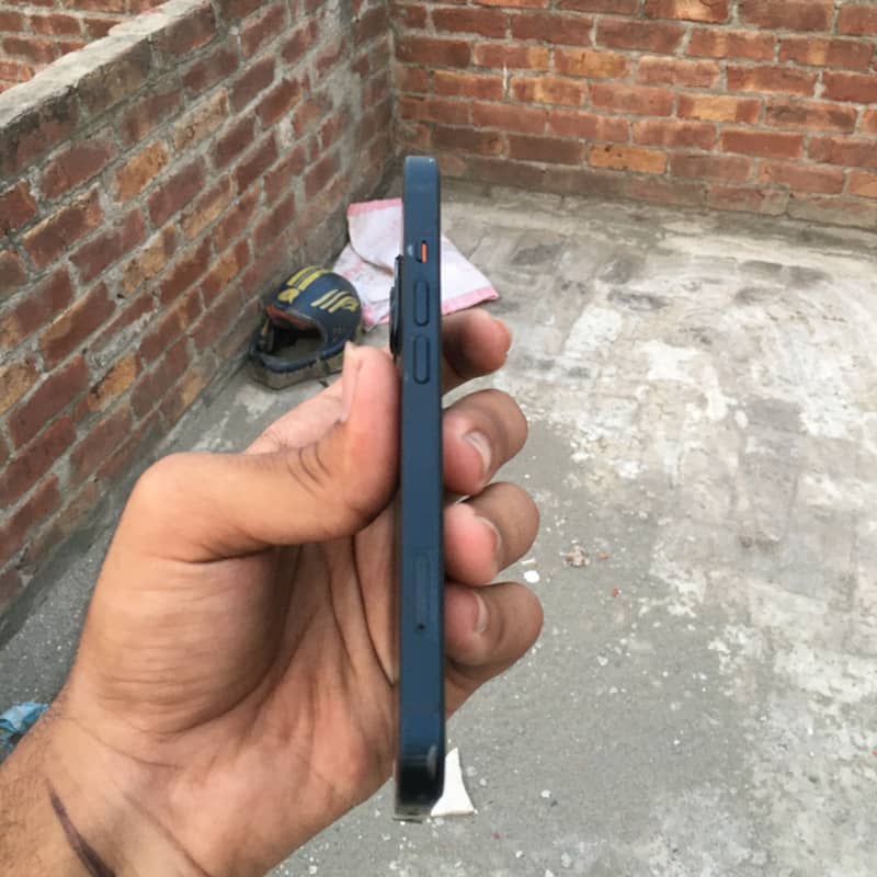 Iphone 13 2