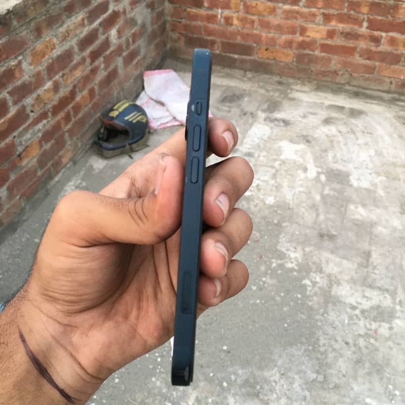 Iphone 13 3