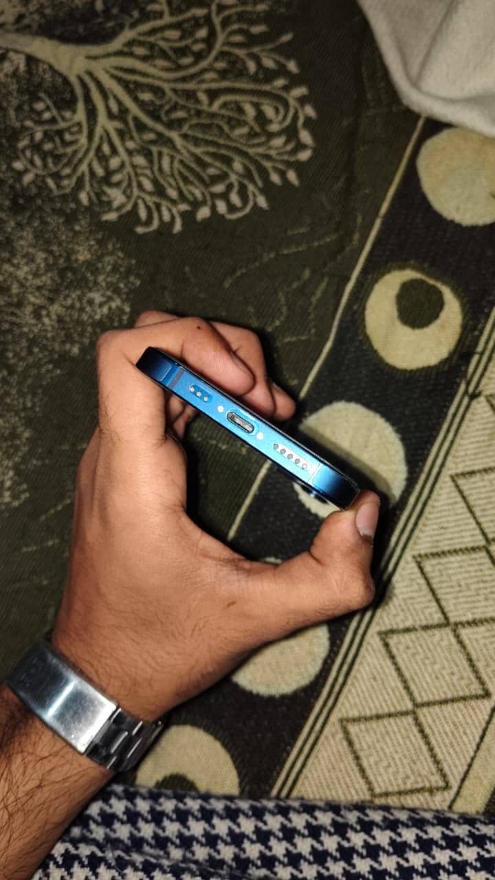 iphone 12 6