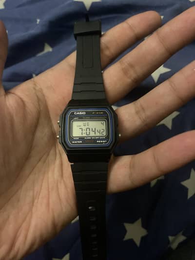 Orignal Casio F-91W watch for sale