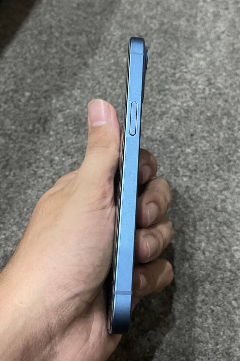 Iphone 13 2