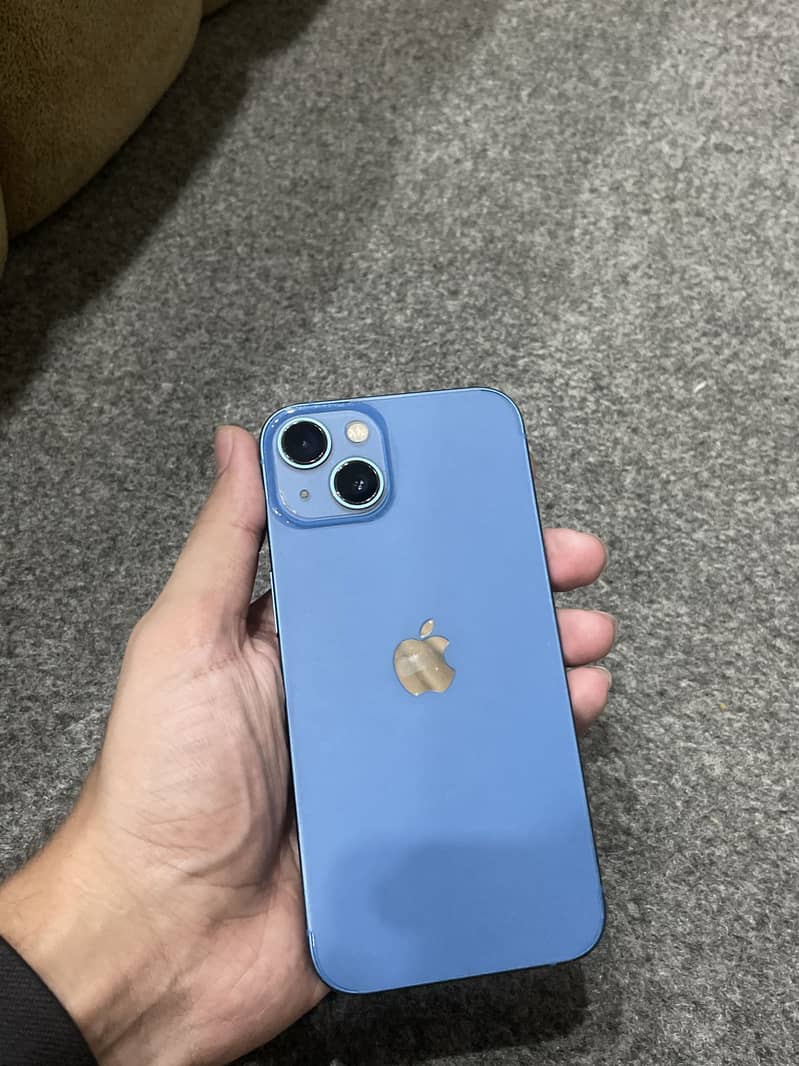 Iphone 13 4