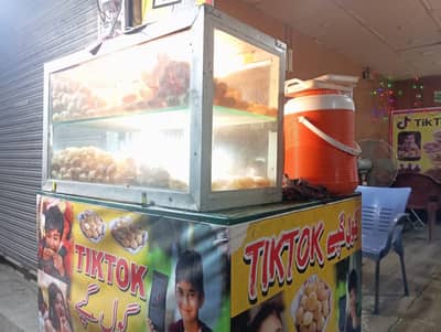 Gol gappay samosa counter for sale urgent sale
