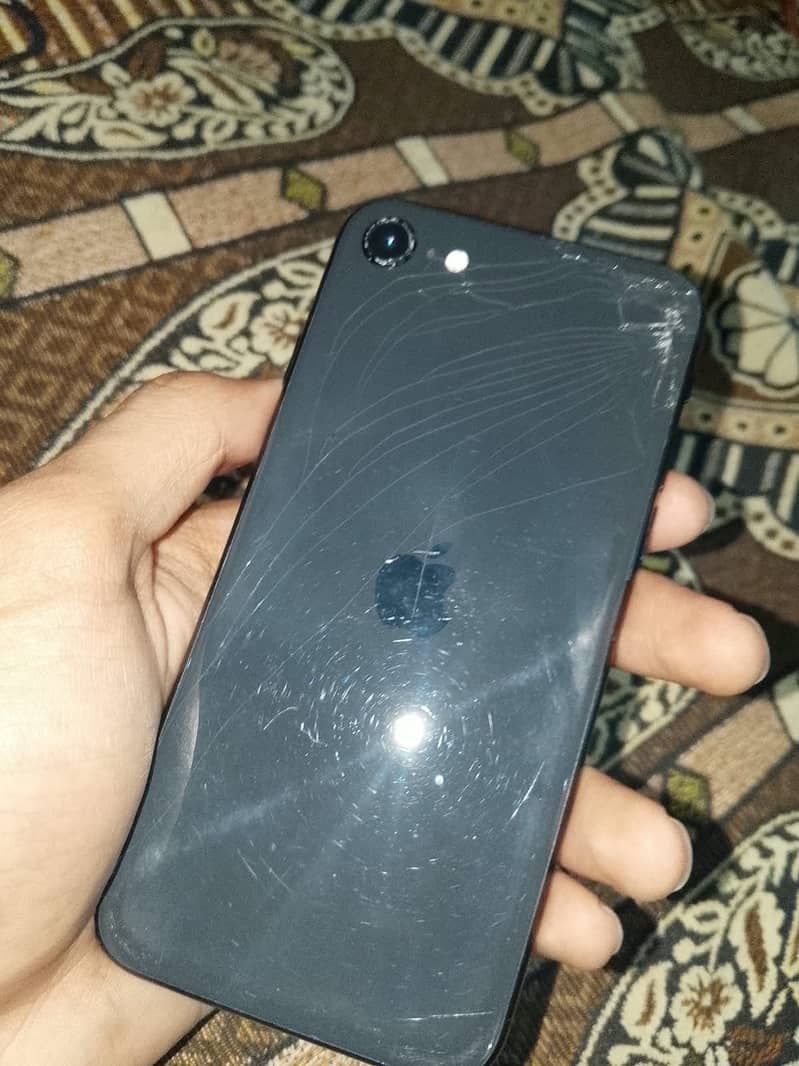 Apple iPhone SE 0
