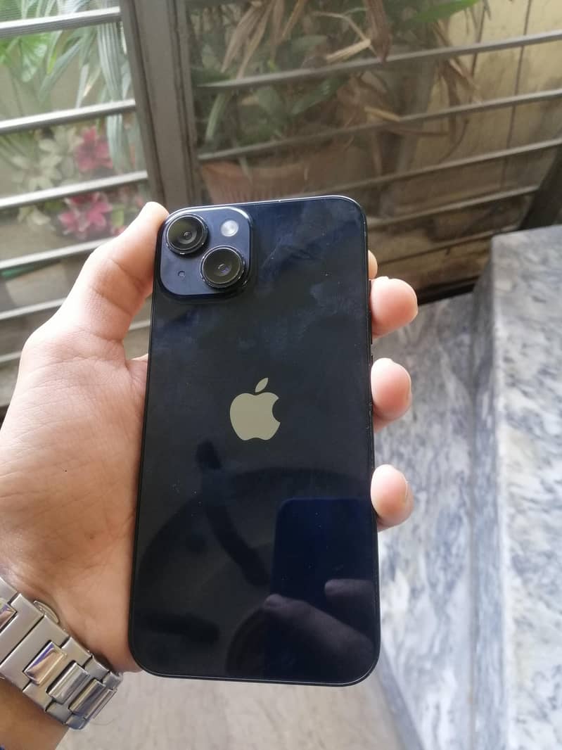 Apple iPhone 14 7