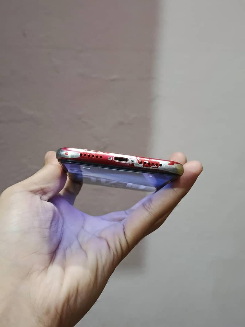 Apple iPhone 11 3