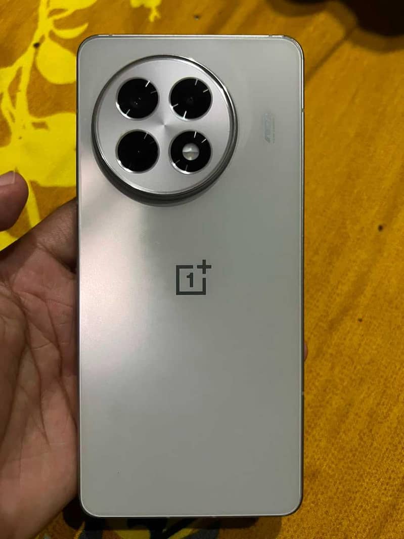One Plus 13R 3