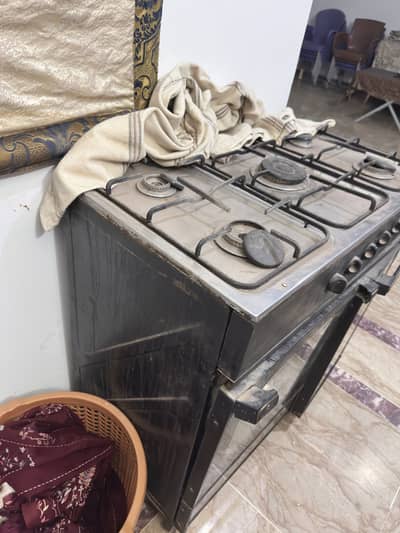 5 Burner Cooking Range with Oven – Fully Working