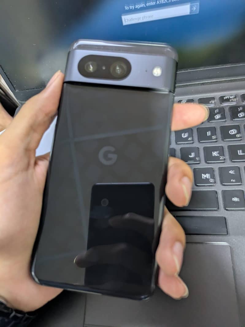 Google Pixel 8 1