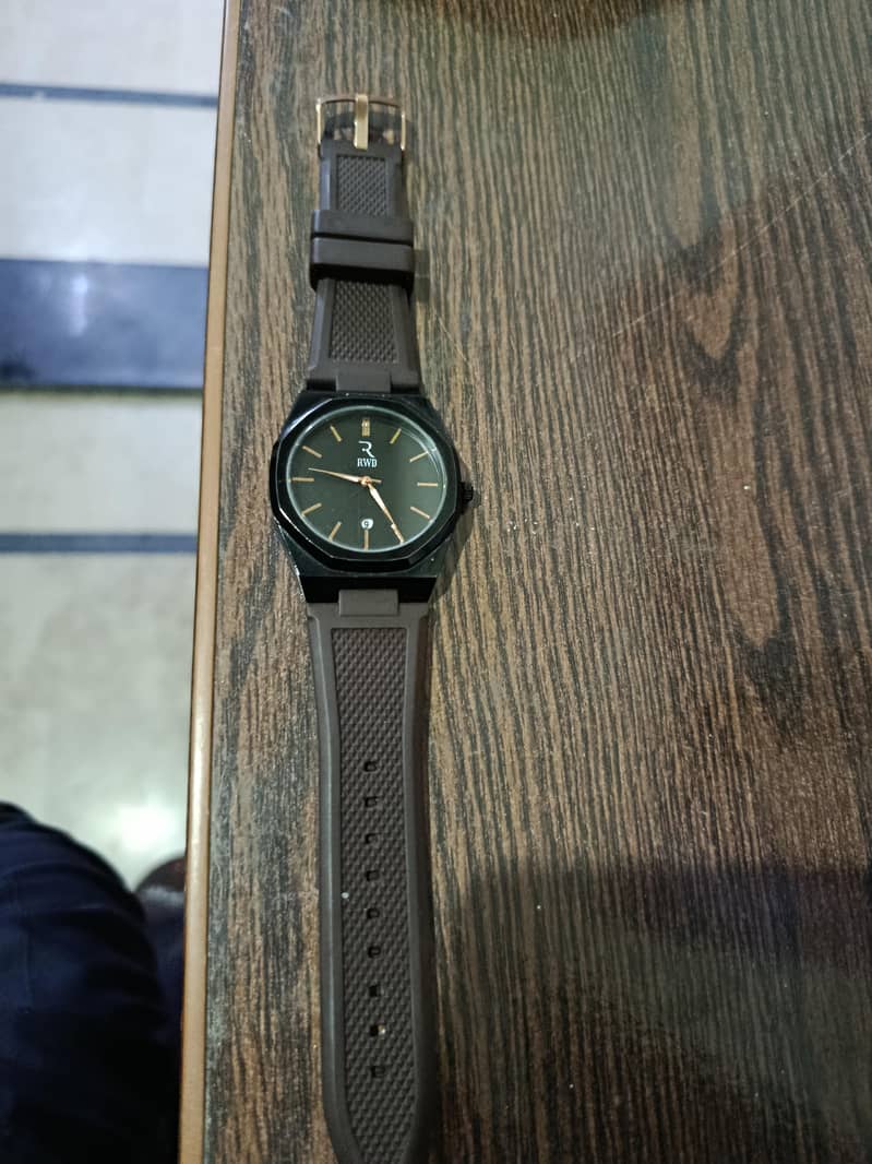 watch 0