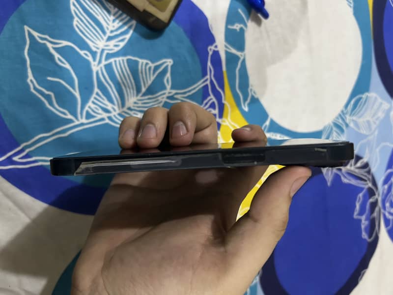 Apple iPhone 14 2