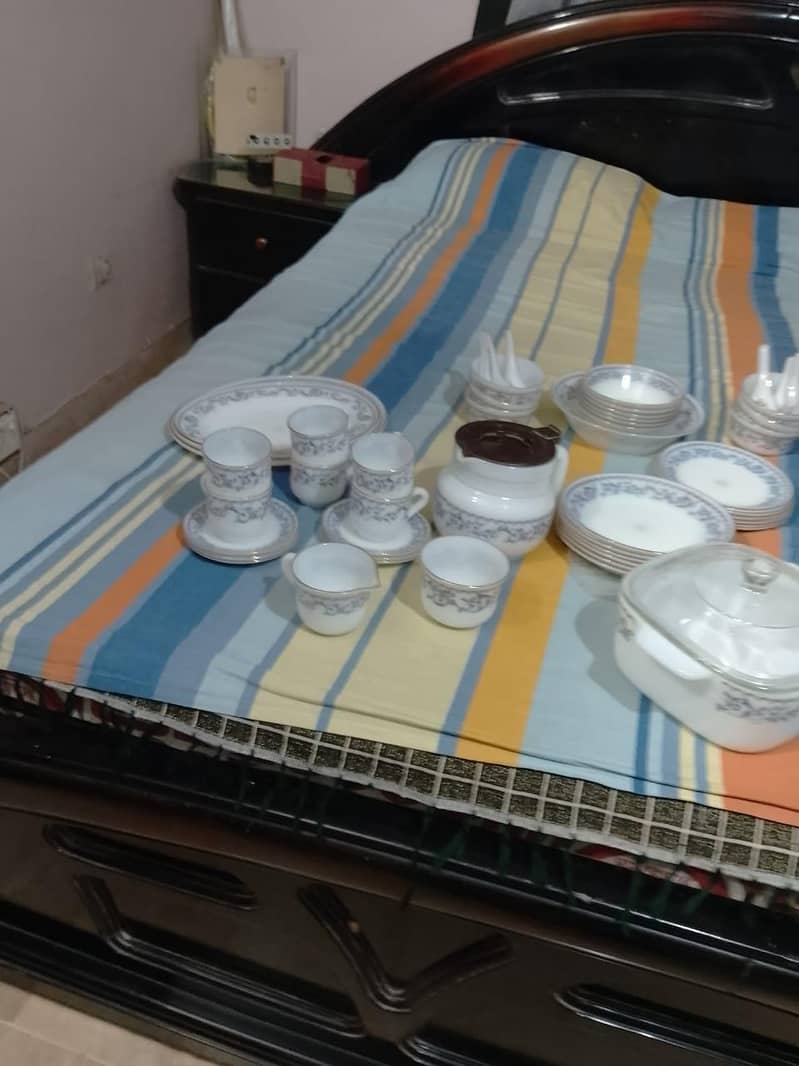 dinner set 1