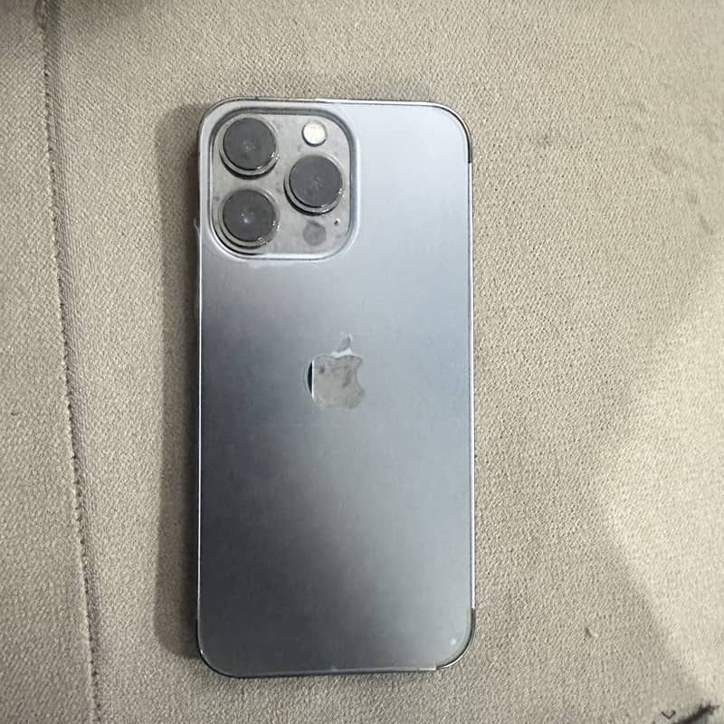Apple iPhone 13 Pro 0