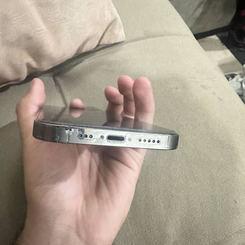 Apple iPhone 13 Pro 1