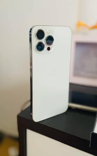 Apple iPhone 13 Pro