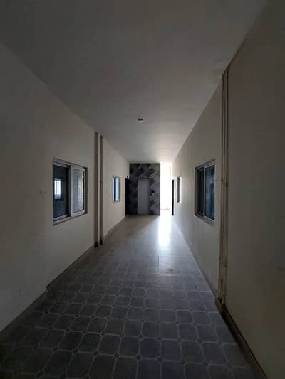 900 Sq Ft 2Bed DD Vip Location Main Road Facing For Sale