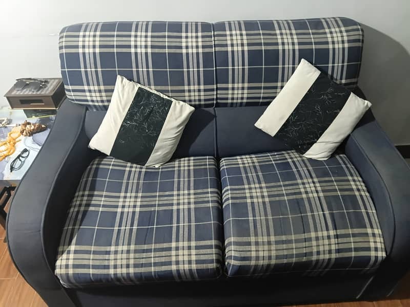 Sofas in 7 seater 1
