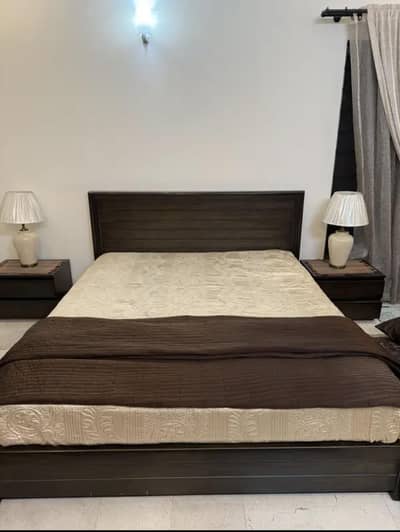 Double  Bed