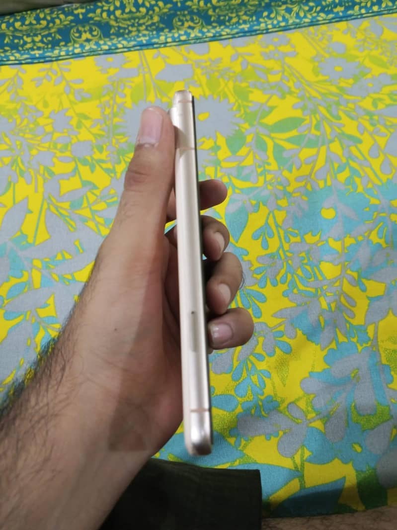 Google Pixel 8 5