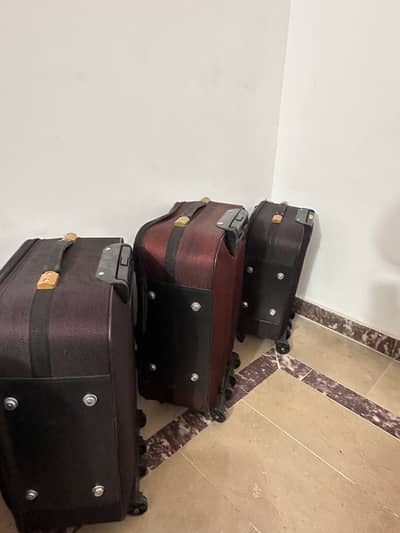3 Piece Traveling Luggage Set