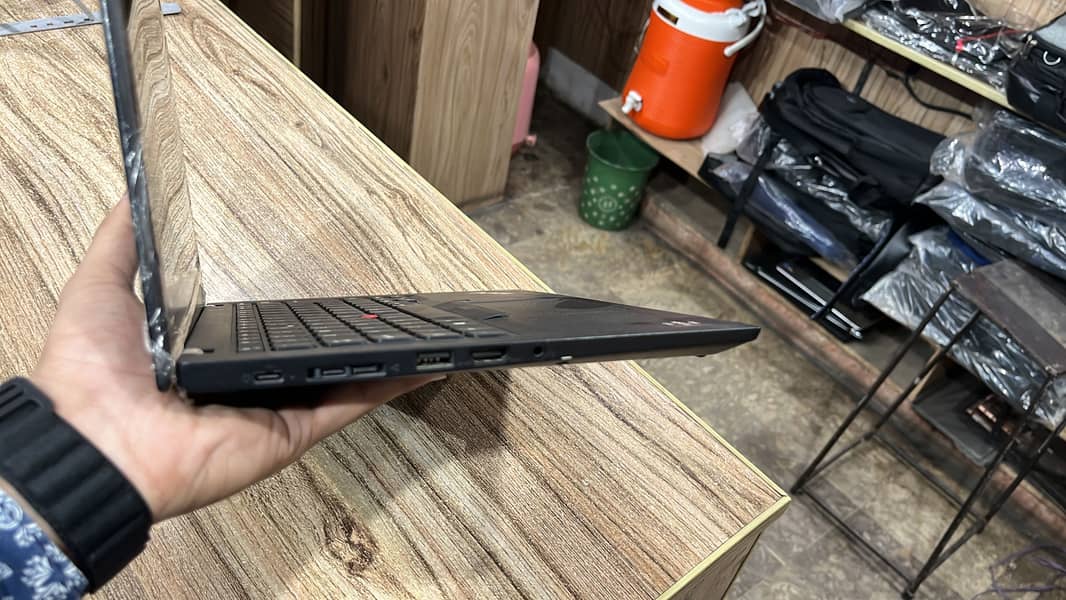 Laptop 4