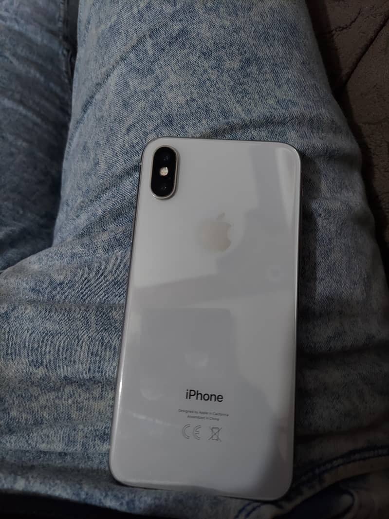 Apple iPhone X 2