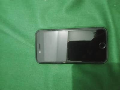 Apple iPhone 7 (03188208442)