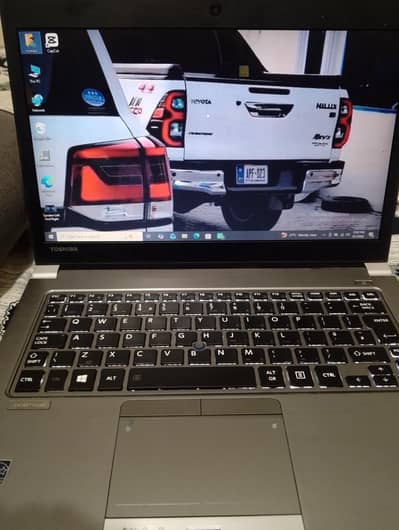 microsoft window 10 pro Toshiba laptop