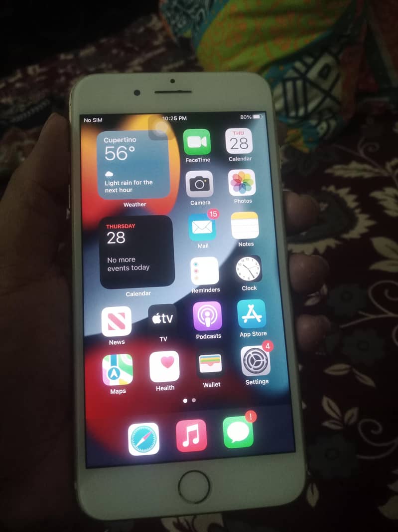 Apple iPhone 7 Plus 1