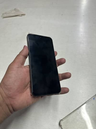 Samsung A17 8/256