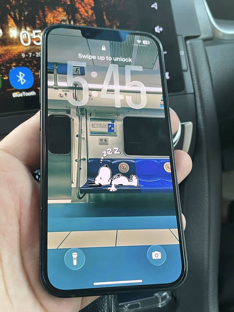 Apple iPhone 14 3