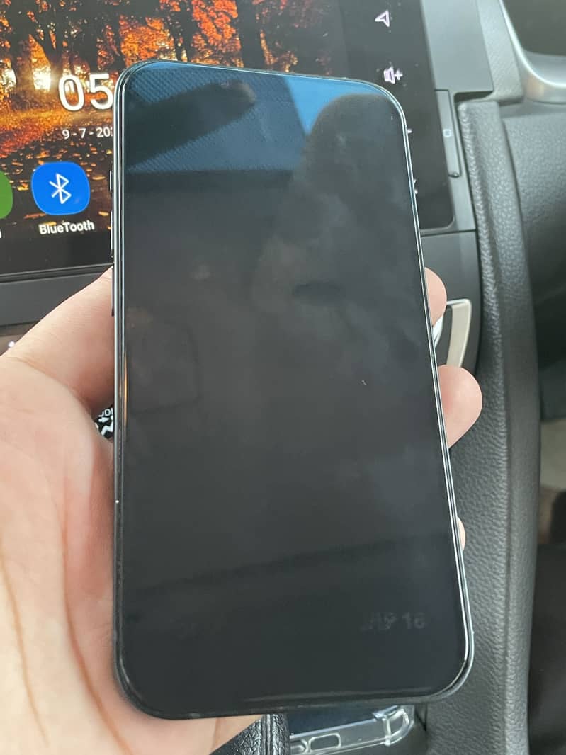 Apple iPhone 14 4