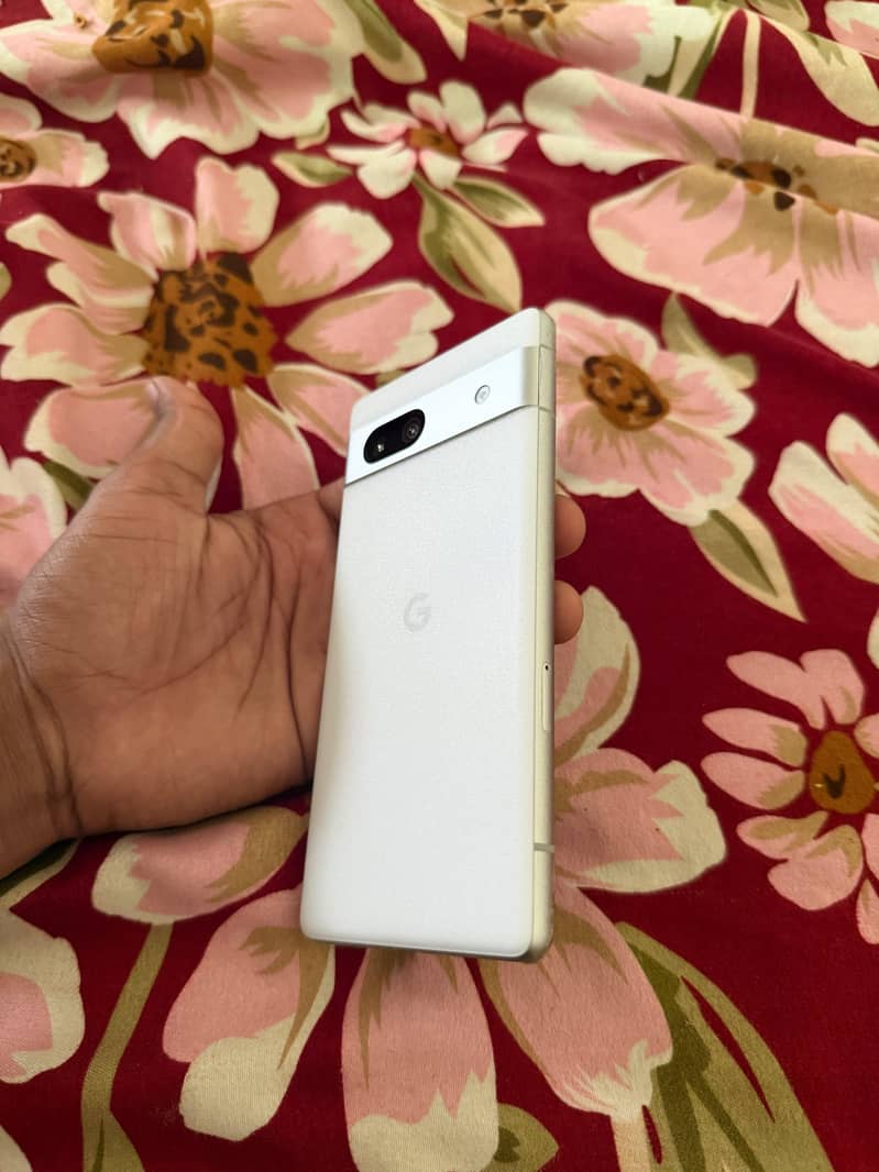 Google Pixel 7a 1