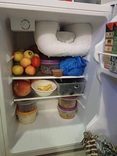 original Australian Husky Solid Door Compact Bar Fridge