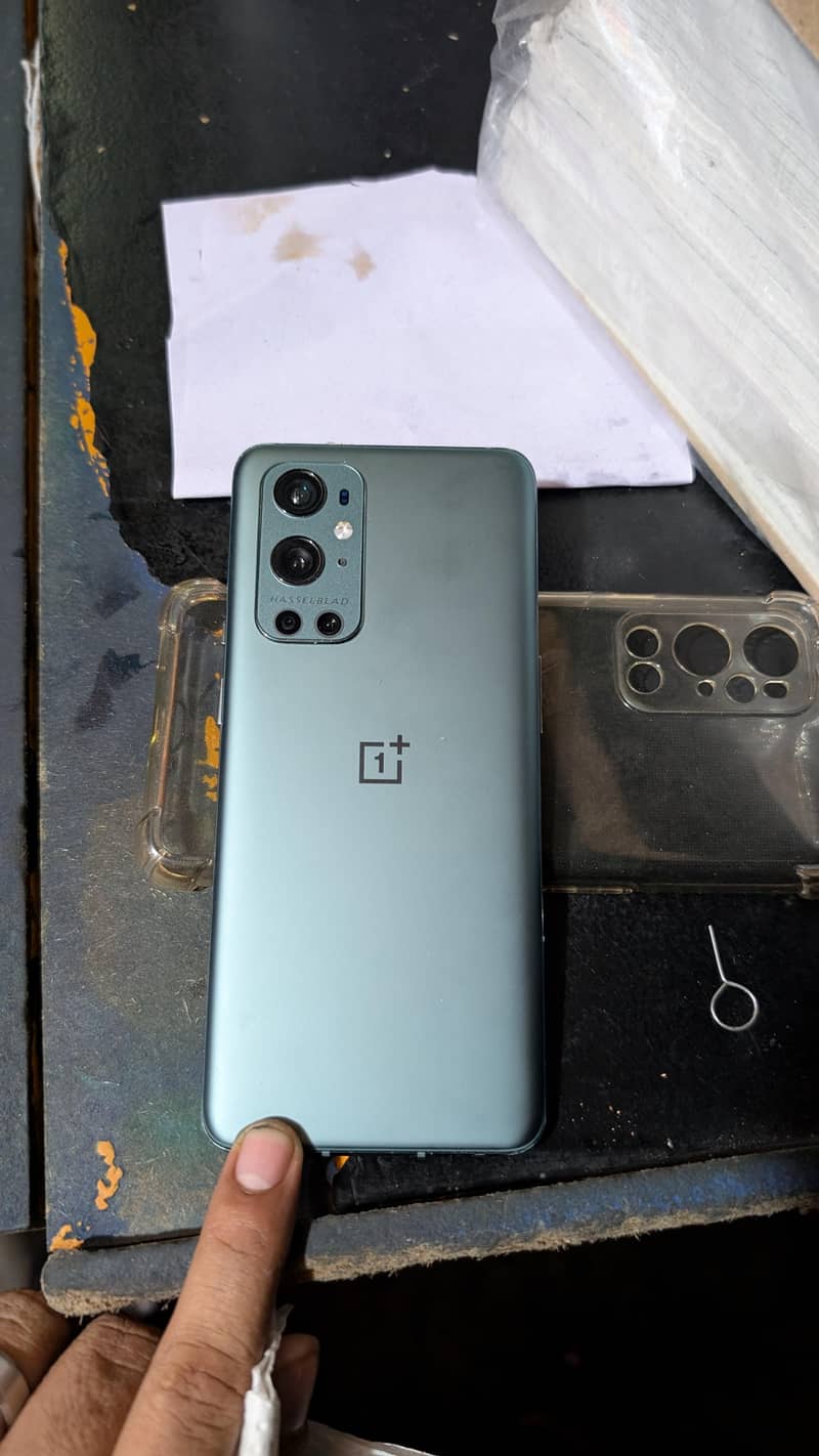 OnePlus 9 3