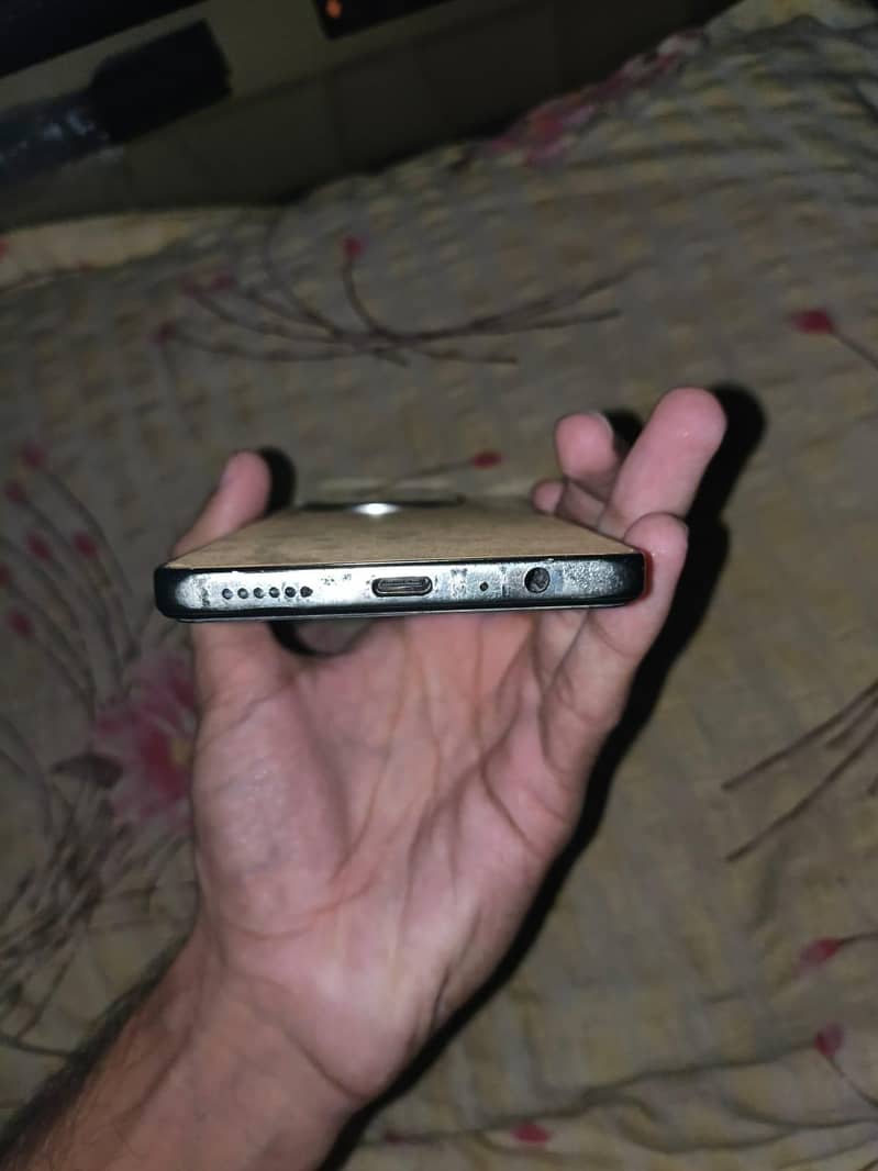 Tecno CAMON 30 1