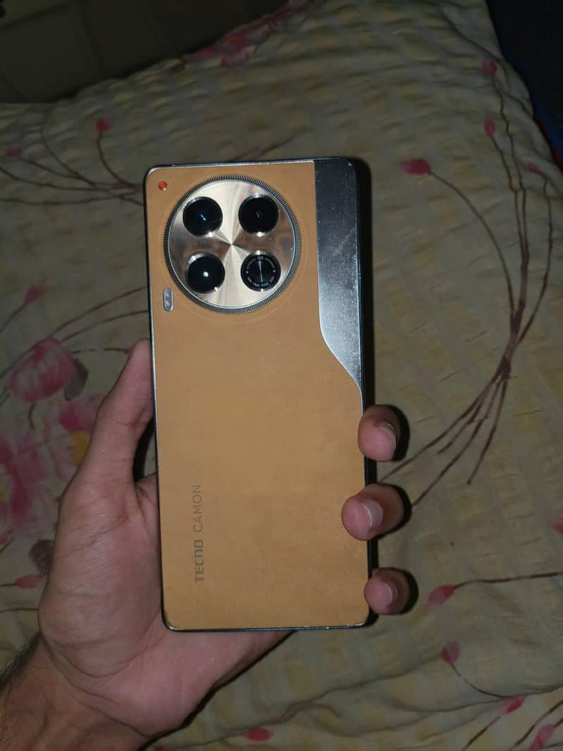 Tecno CAMON 30 5