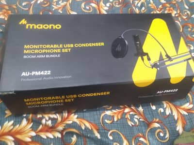 Maono AU-PM 422 mic with full accessories and box