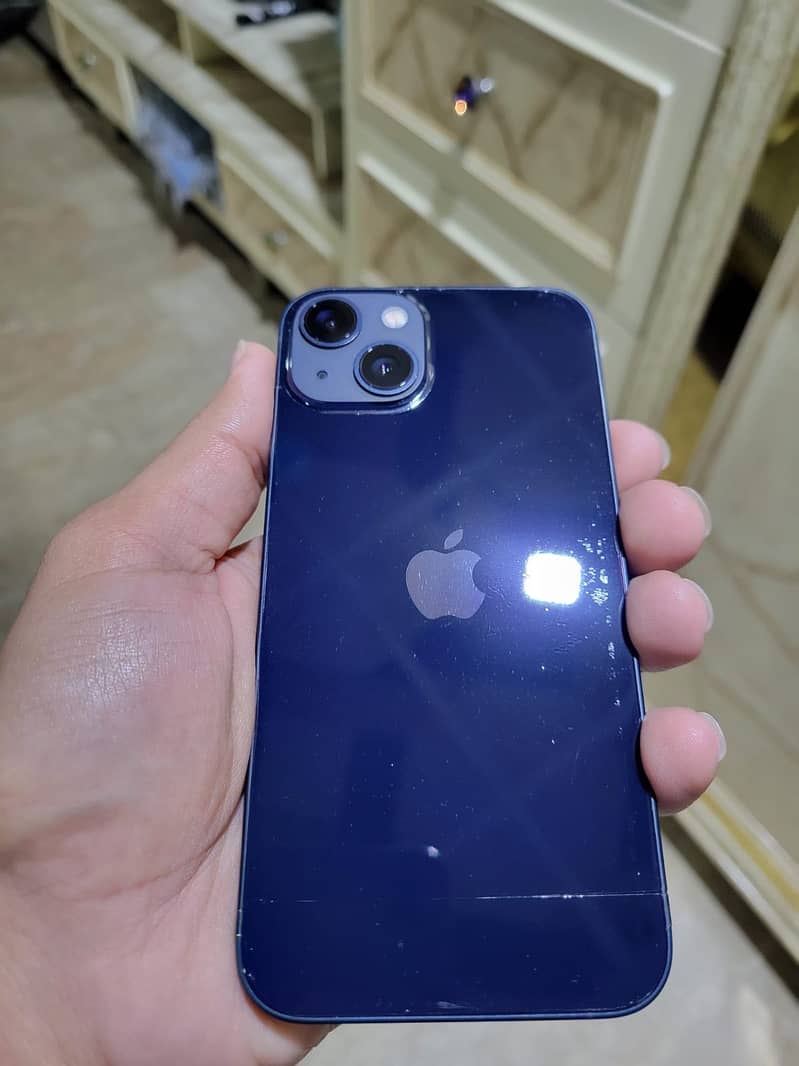 Apple iPhone 13 3