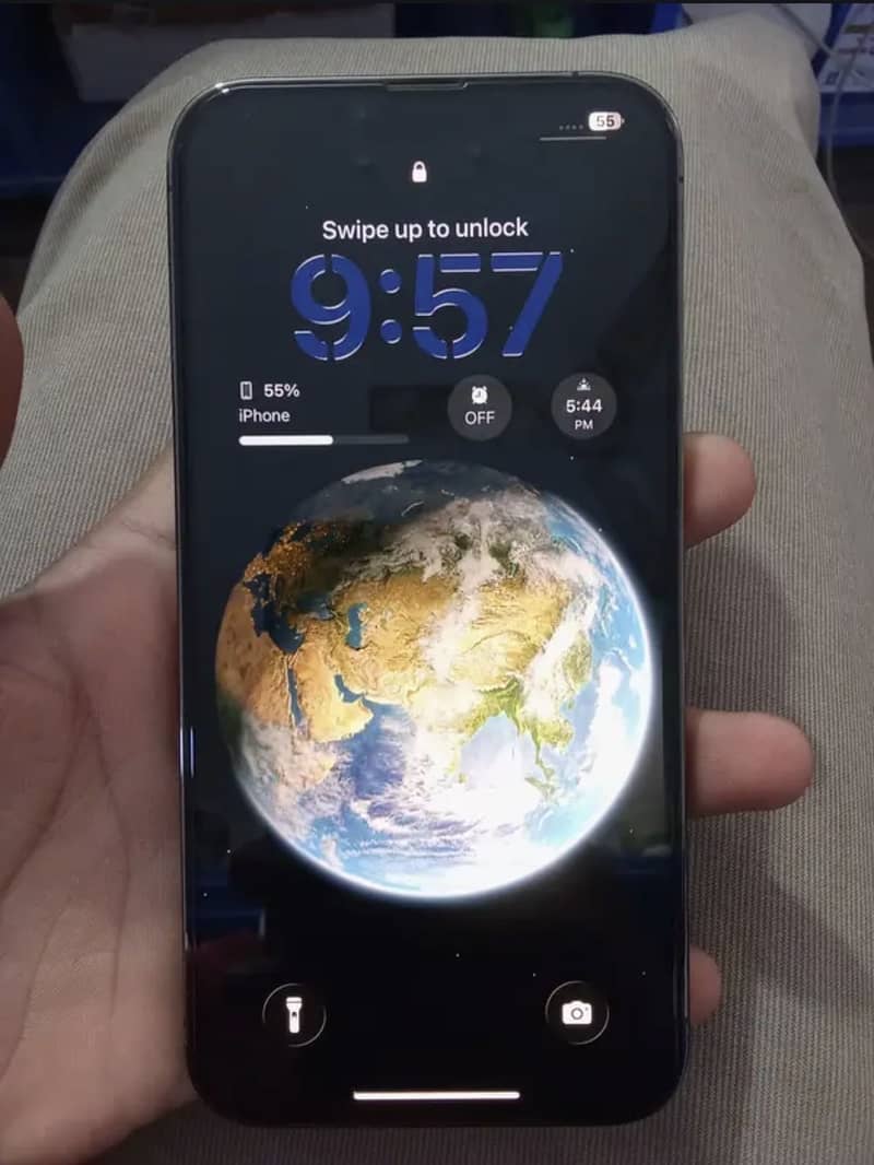 Apple iPhone 13 Pro Max 2