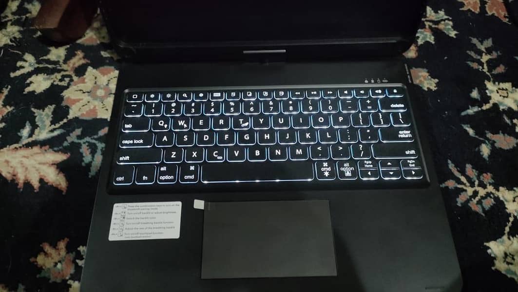 Ipad keyboard and mouse case 2