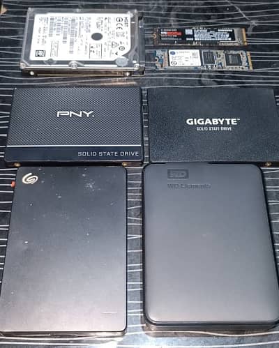 Selling used HDDs / SSDs / External Hard Drives (WD, Samsung, etc. )