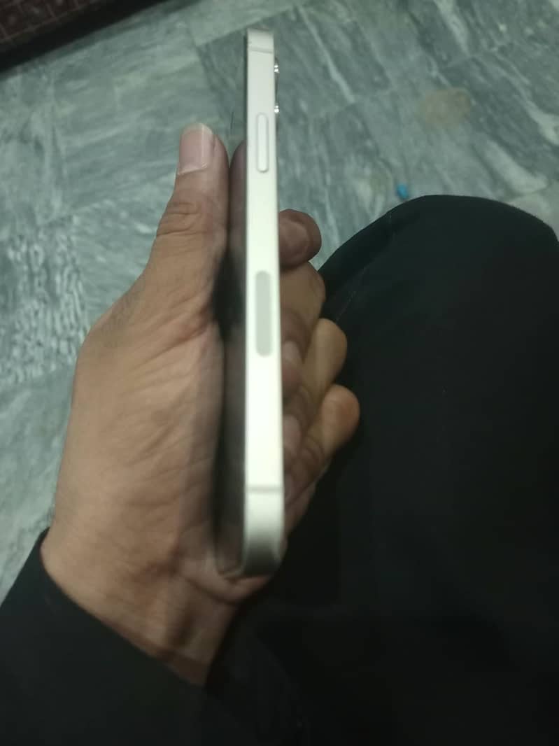 Apple iPhone 12 0