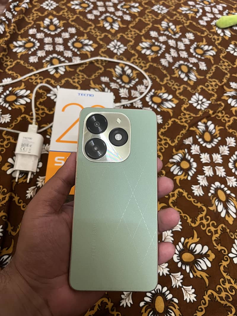 Tecno Spark 20C 1