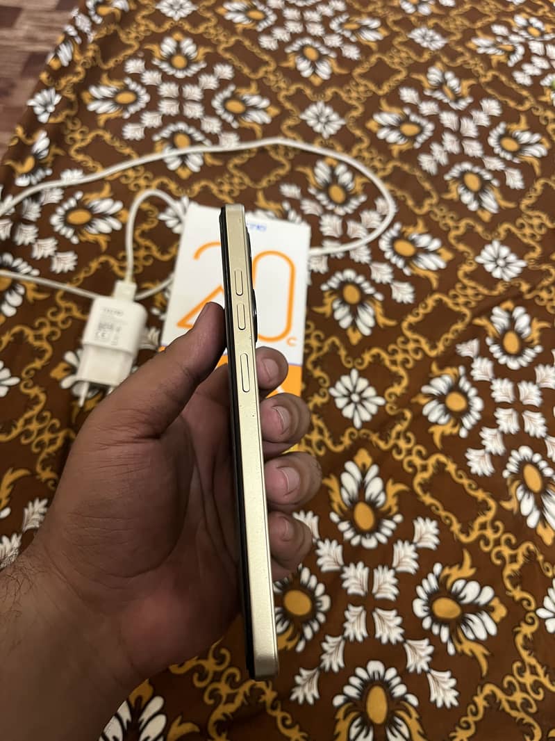 Tecno Spark 20C 4