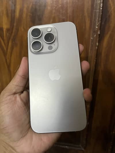 Apple iPhone 15 Pro