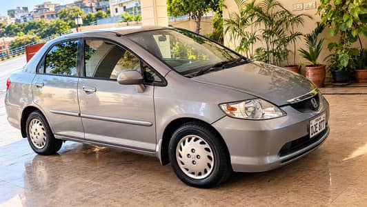 Honda City Vario 2004