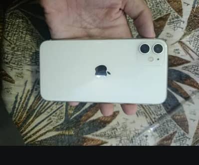 Apple iPhone 11 64GB Jv Sim just screen change